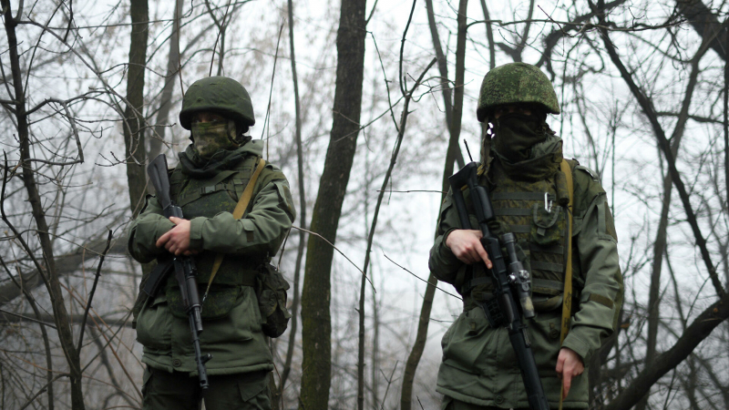 Украина готовит информационный фон для срыва перемирия, заявили в ЛНР